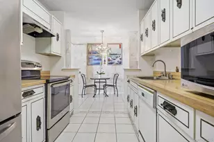 400 High Point Dr, Hartsdale, NY 10530 - Photo 9