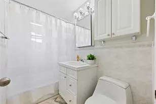 73-08 220th St, Oakland Gardens, NY 11364 - Photo 11