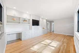 73-08 220th St, Oakland Gardens, NY 11364 - Photo 5