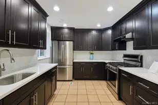 47-34 Glenwood St, Little Neck, NY 11362 - Photo 5