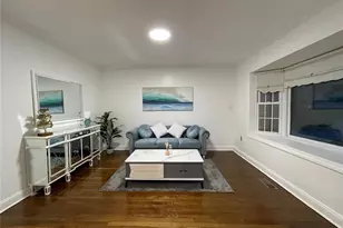 47-34 Glenwood St, Little Neck, NY 11362 - Photo 7