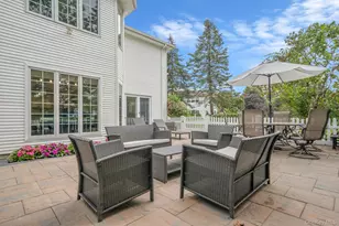 52 Hamlet Dr, Commack, NY 11725 - Photo 33