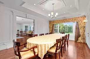 532 E Shore Rd, Great Neck, NY 11024 - Photo 9