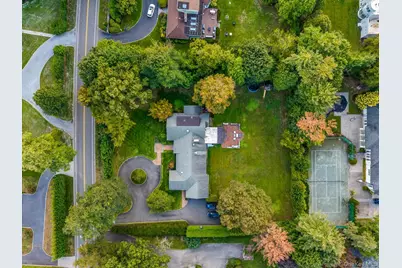 532 E Shore Road, Great Neck, NY 11024 - Photo 33