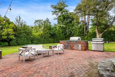 532 E Shore Road, Great Neck, NY 11024 - Photo 29