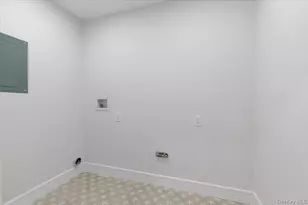 1028 E Broadway, Woodmere, NY 11598 - Photo 37