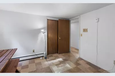 8 Bykenhulle Road, Hopewell Junction, NY 12533 - Photo 31