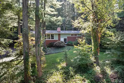 8 Bykenhulle Road, Hopewell Junction, NY 12533 - Photo 3