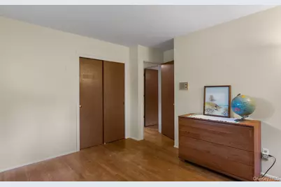 8 Bykenhulle Road, Hopewell Junction, NY 12533 - Photo 25