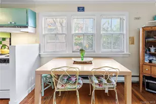 197 W Prospect St, Southampton, NY 11968 - Photo 5