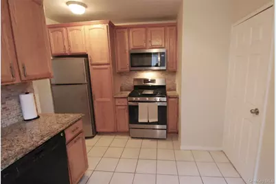 1 Sadore Lane #6H, Yonkers, NY 10710 - Photo 7