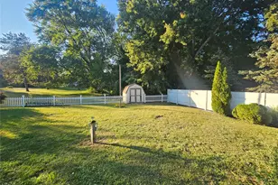 19 Rivenburg Ln, Hudson, NY 12534 - Photo 3