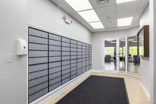 121 Willow Ln, Valley Stream, NY 11580 - Photo 25