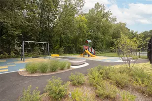 9 Winchester Ave, Yonkers, NY 10710 - Photo 27