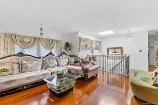 31 Holbrook Rd, Centereach, NY 11720 - Photo 11