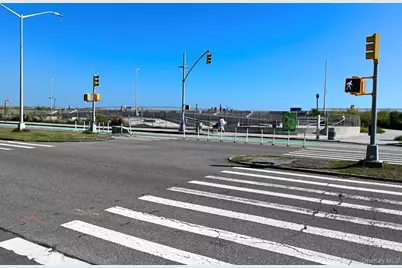 126 Beach 92nd Street #3C, Rockaway Beach, NY 11693 - Photo 21