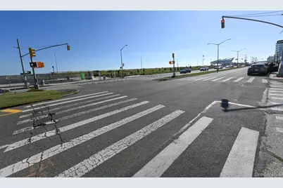 126 Beach 92nd Street #3C, Rockaway Beach, NY 11693 - Photo 25