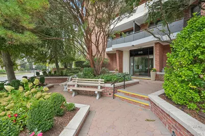 315 King Street #1L, Port Chester, NY 10573 - Photo 1