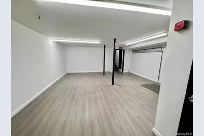 67-05 Roosevelt Ave, Woodside, NY 11377 - Photo 9