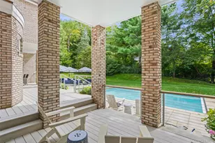 9 Hobby Farm Dr, Bedford, NY 10506 - Photo 19