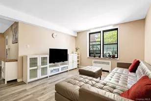 96-09 67th Ave, Rego Park, NY 11374 - Photo 9