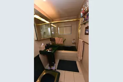 202-35 Foothill Avenue #B24, Hollis, NY 11423 - Photo 9