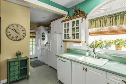 329 E Hudson Street, Long Beach, NY 11561 - Photo 9