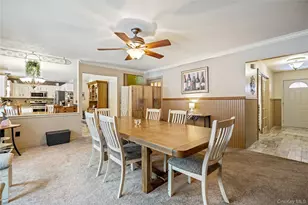 27 Evelyn Ct, Manorville, NY 11949 - Photo 15
