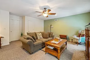 27 Evelyn Ct, Manorville, NY 11949 - Photo 35