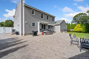 27 Evelyn Ct, Manorville, NY 11949 - Photo 43
