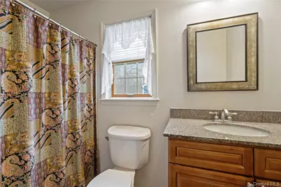 27 Evelyn Court, Manorville, NY 11949 - Photo 39