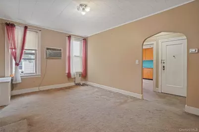 72-07 73 Street, Glendale, NY 11385 - Photo 17