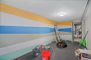 72-07 73 St, Glendale, NY 11385 - Photo 35