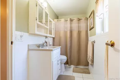 72 Gauguin Court Gauguin Court #72, Middle Island, NY 11953 - Photo 9