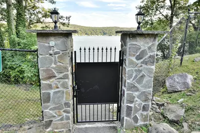 18 Blueberry Hill, Greenwood Lake, NY 10925 - Photo 27