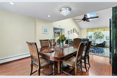 118 Grant Avenue, Albertson, NY 11507 - Photo 15