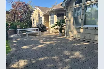 2 Sunset Lane, Garden City, NY 11530 - Photo 17