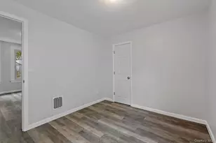 21 Lent St, Poughkeepsie, NY 12601 - Photo 11