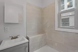 21 Lent St, Poughkeepsie, NY 12601 - Photo 25