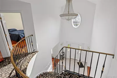 170 McKinley Avenue, Franklin Square, NY 11010 - Photo 25