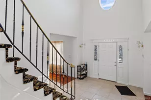 170 McKinley Ave, Franklin Square, NY 11010 - Photo 5