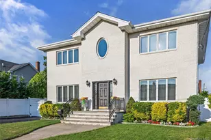 170 McKinley Ave, Franklin Square, NY 11010 - Photo 35