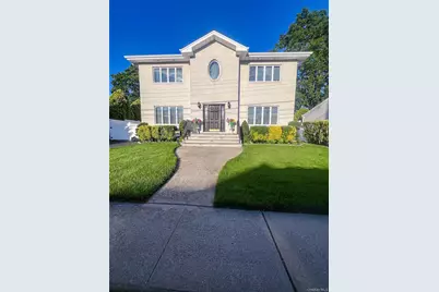 170 McKinley Avenue, Franklin Square, NY 11010 - Photo 33