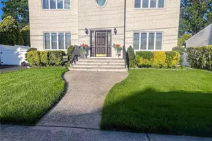 170 McKinley Ave, Franklin Square, NY 11010 - Photo 33