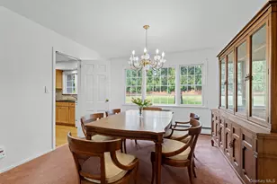 9 Snowball Dr, Cold Spring Harbor, NY 11724 - Photo 11