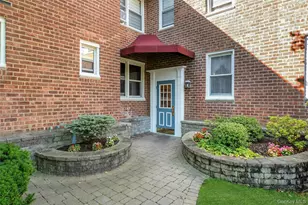 5 Bryant Crescent, White Plains, NY 10605 - Photo 11