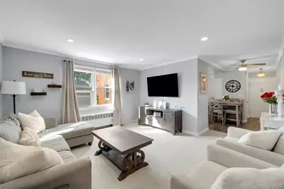 5 Bryant Crescent #1N, White Plains, NY 10605 - Photo 1