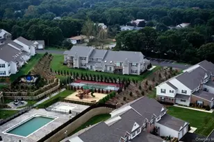 144 Horizon View Dr, Farmingville, NY 11738 - Photo 3