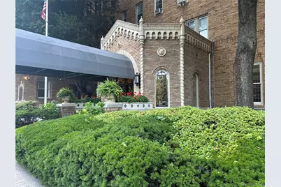 219 Bronx River Road #1G, Yonkers, NY 10704 - Photo 9