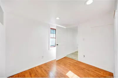 1614 Brightshore Boulevard, Bay Shore, NY 11706 - Photo 27